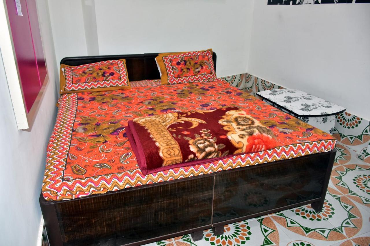 S. K. Guest House Биканер Екстериор снимка
