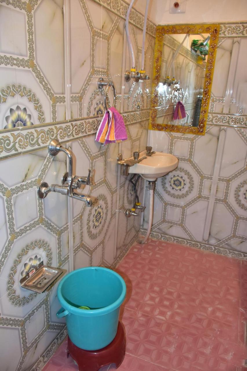 S. K. Guest House Биканер Екстериор снимка