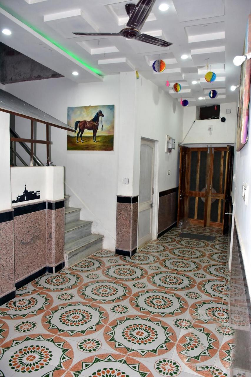 S. K. Guest House Биканер Екстериор снимка